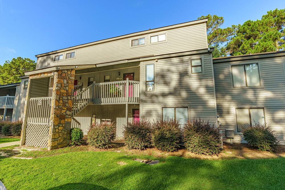 Photo of Outdoor in Harbison
