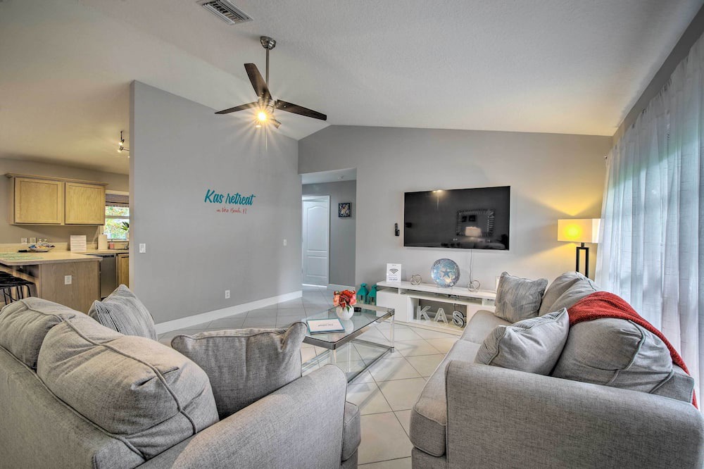 Photo of Bedroom in Vero Lake Estates