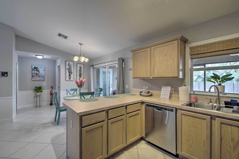 Photo of Kitchen in Vero Lake Estates