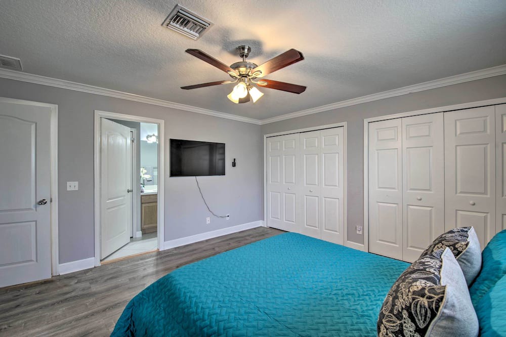 Photo of Bedroom in Vero Lake Estates