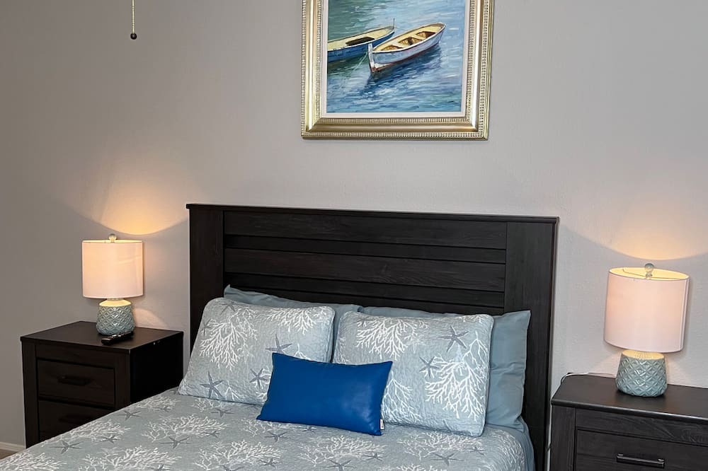 Photo of Bedroom in New Tampa