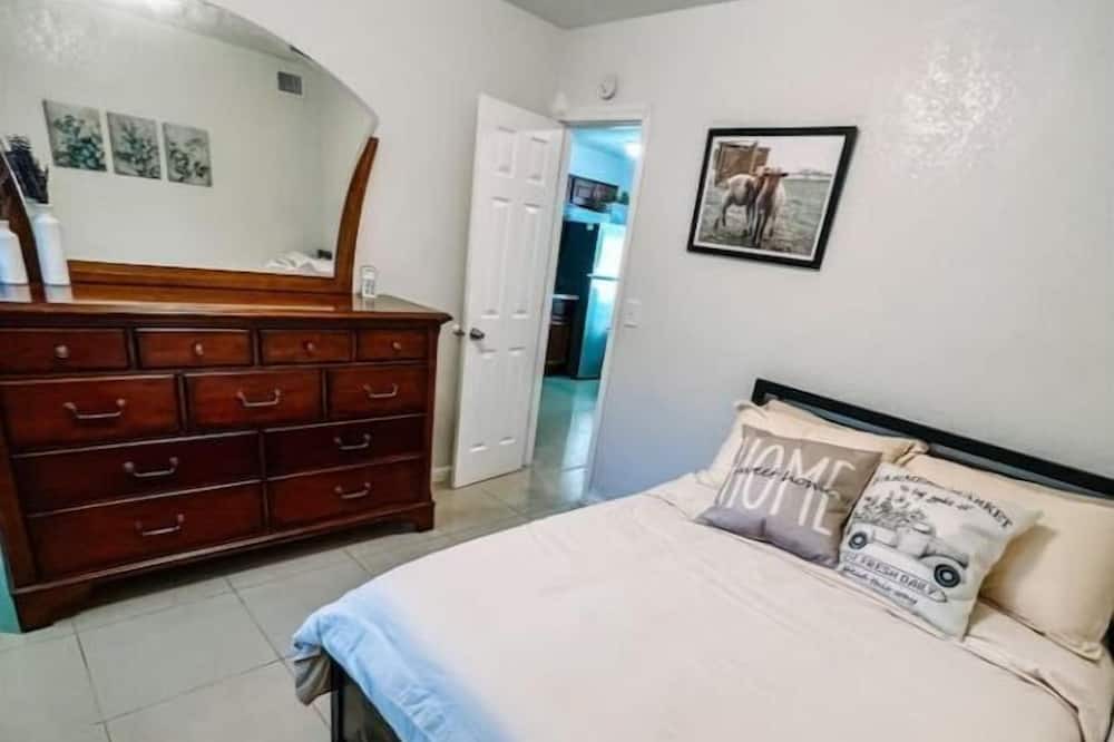 Photo of Bedroom in Riverside Park