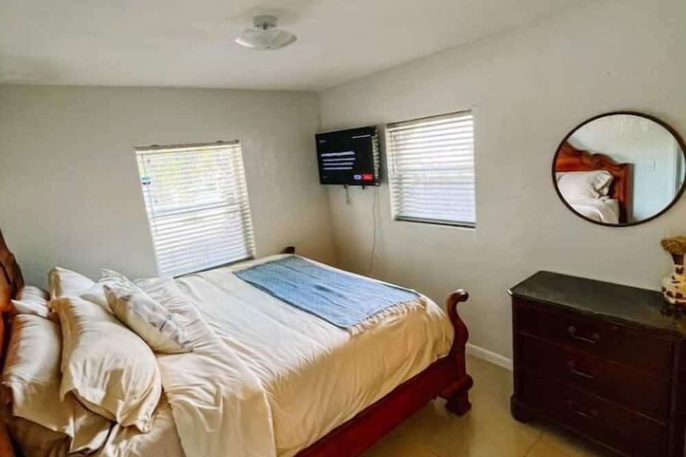 Photo of Bedroom in Riverside Park