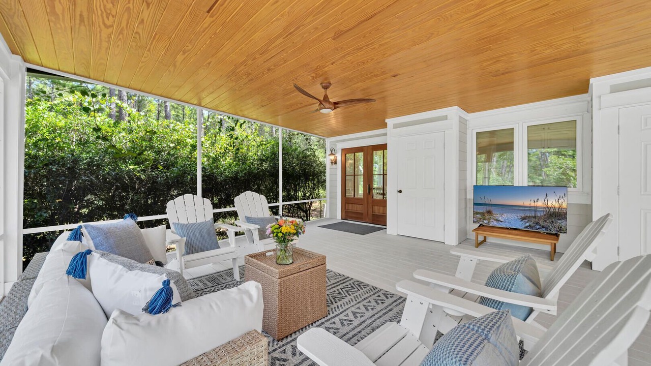 Photo of Patio Balcony in White's Gulfview