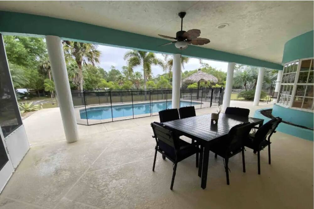 Photo of Outdoor in Palm City