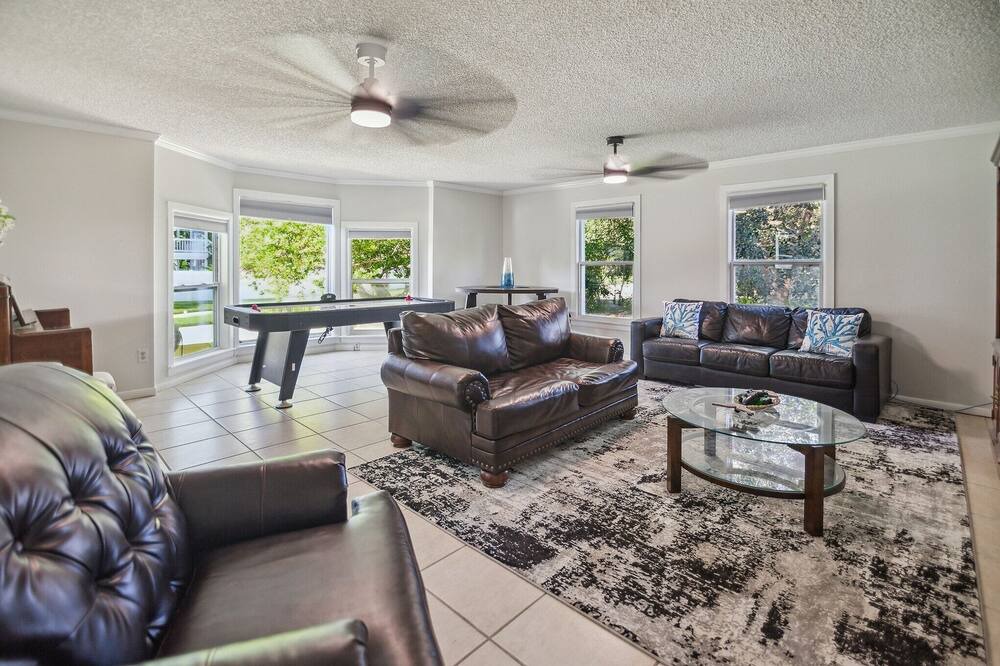 Photo of Bedroom in Ozona
