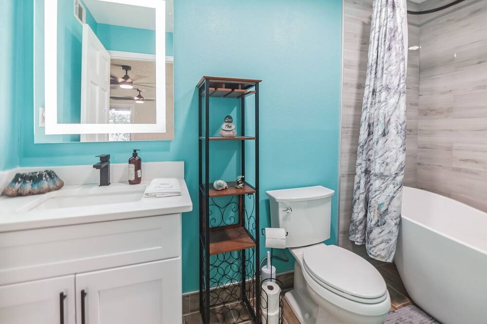 Photo of Bathroom in Ozona