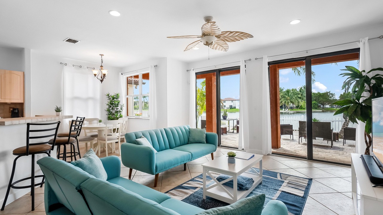 Photo of Livingroom in Tamiami