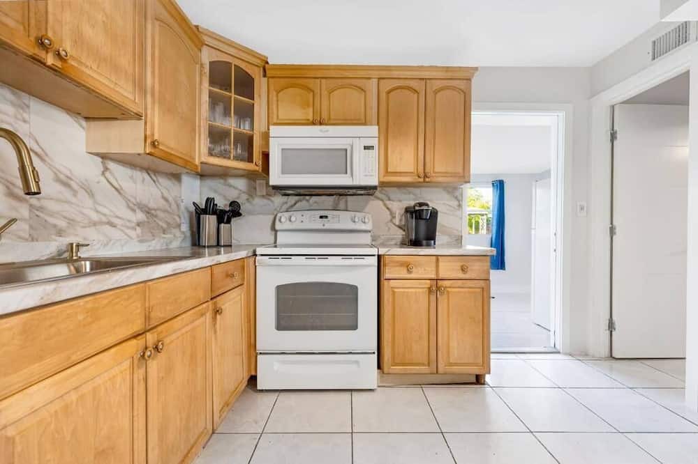 Photo of Kitchen in West Park