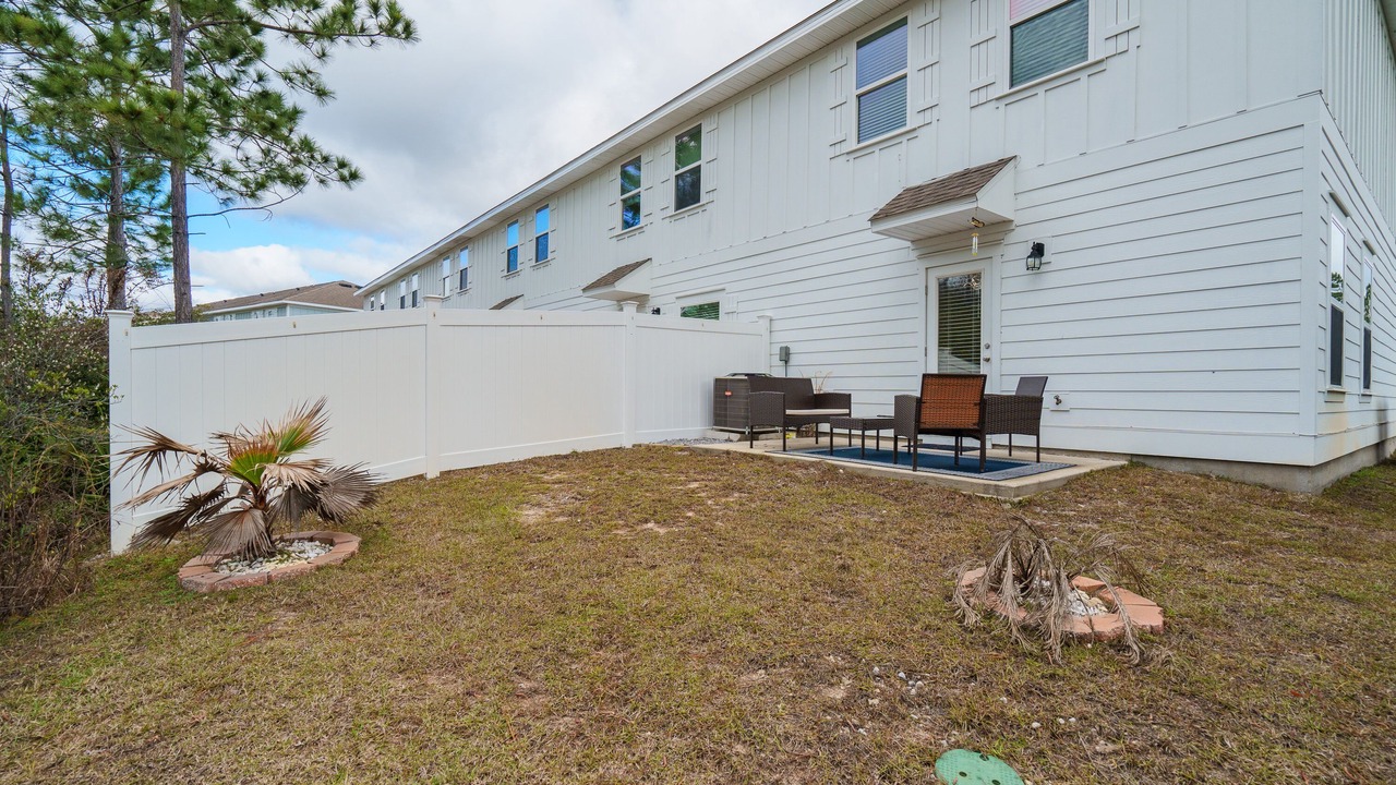 Photo of Outdoor in Thomas Drive