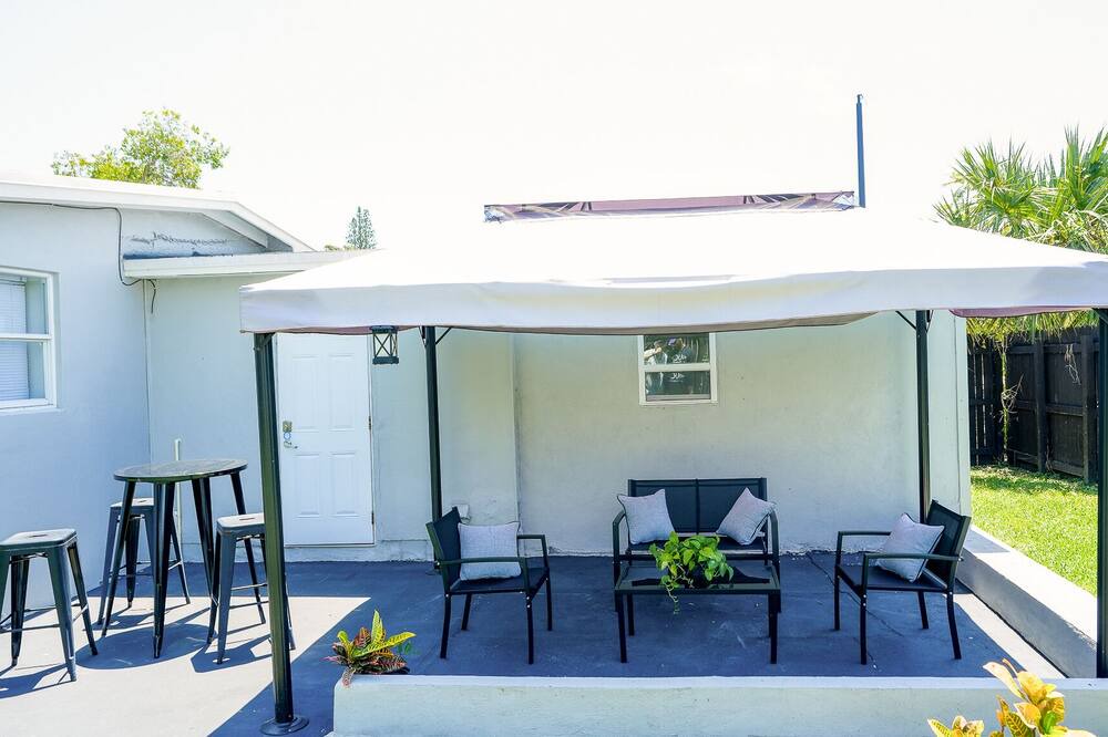 Photo of Outdoor in Pompano Beach