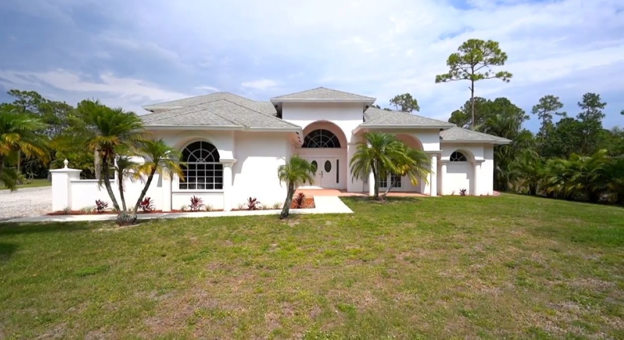 Photo of Outdoor in Jupiter Farms