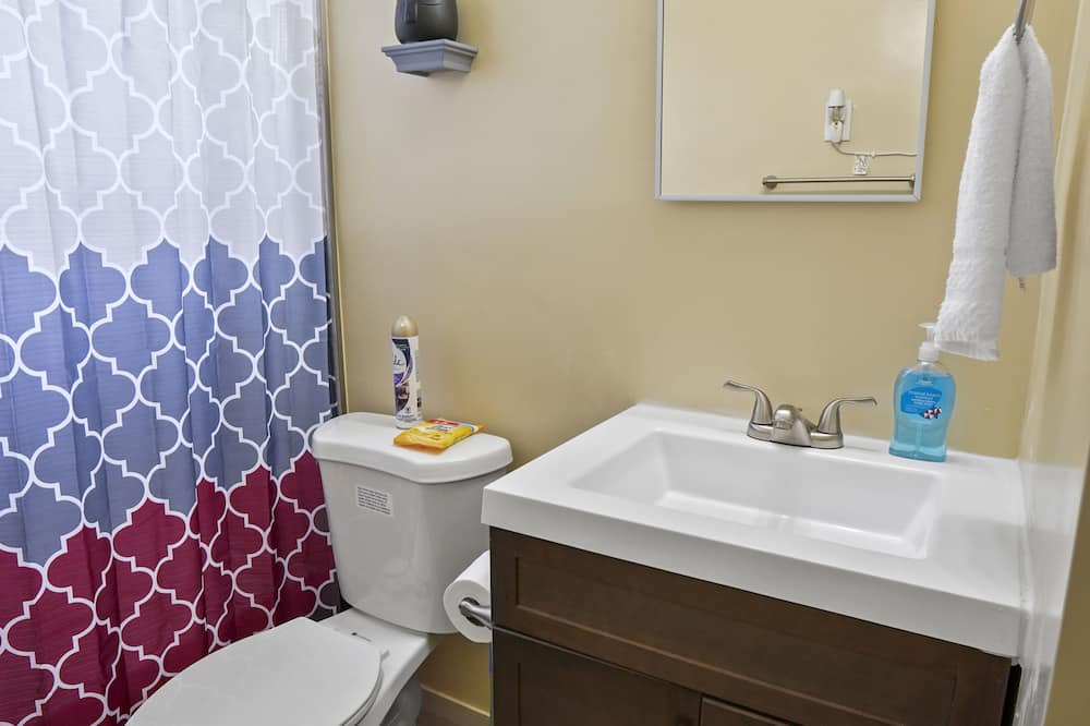 Photo of Bathroom in Riviera Beach