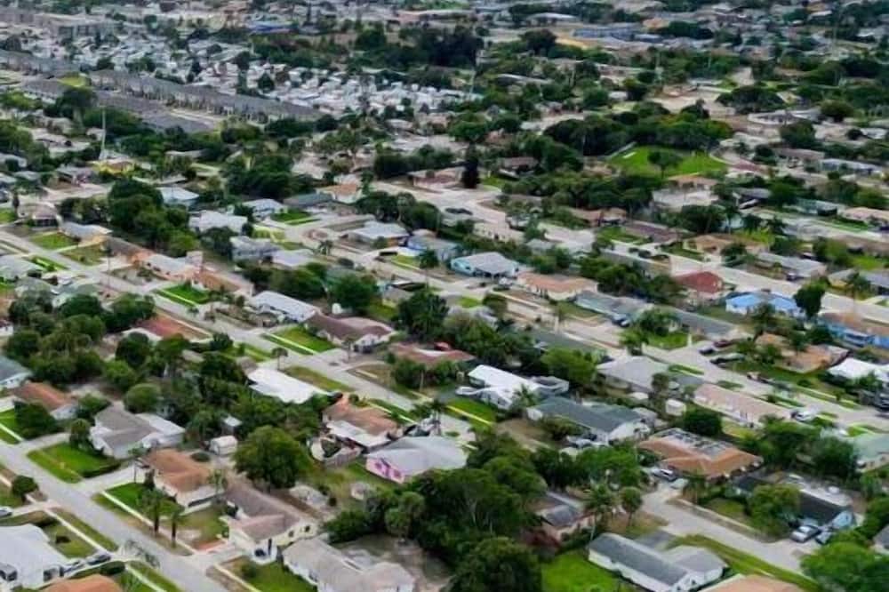 Photo of Outdoor in Riviera Beach
