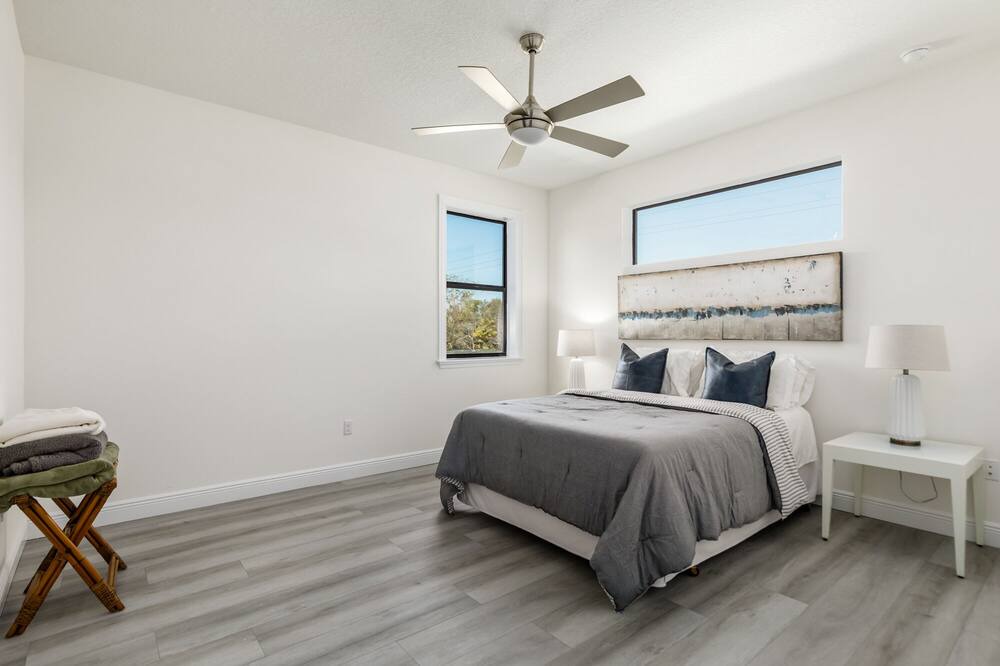 Photo of Bedroom in Ballast Point