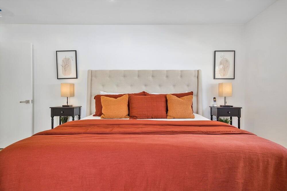Photo of Bedroom in Imperial Point