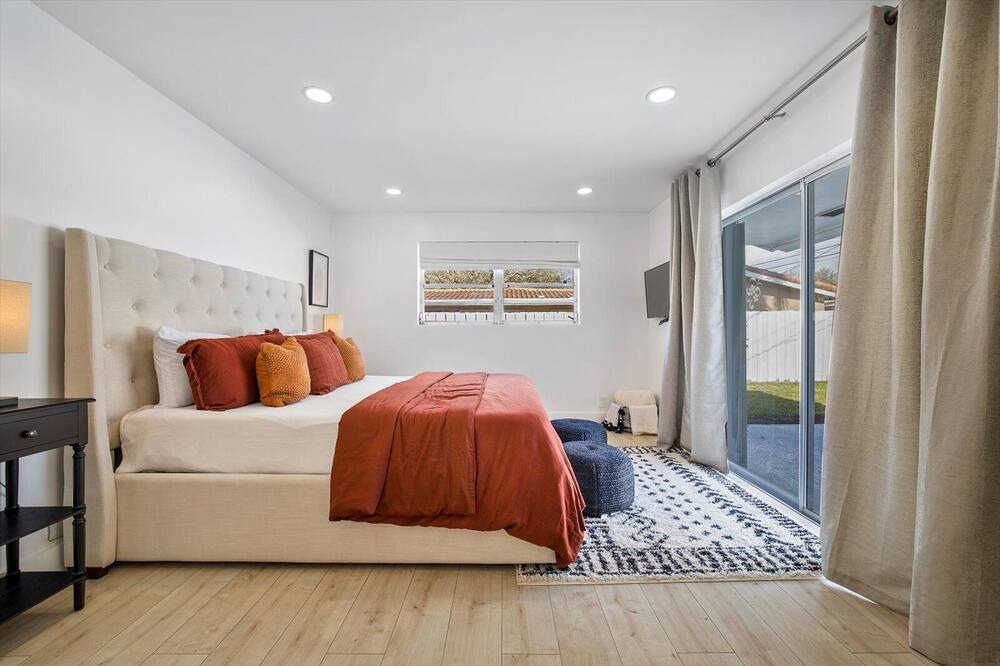 Photo of Bedroom in Imperial Point