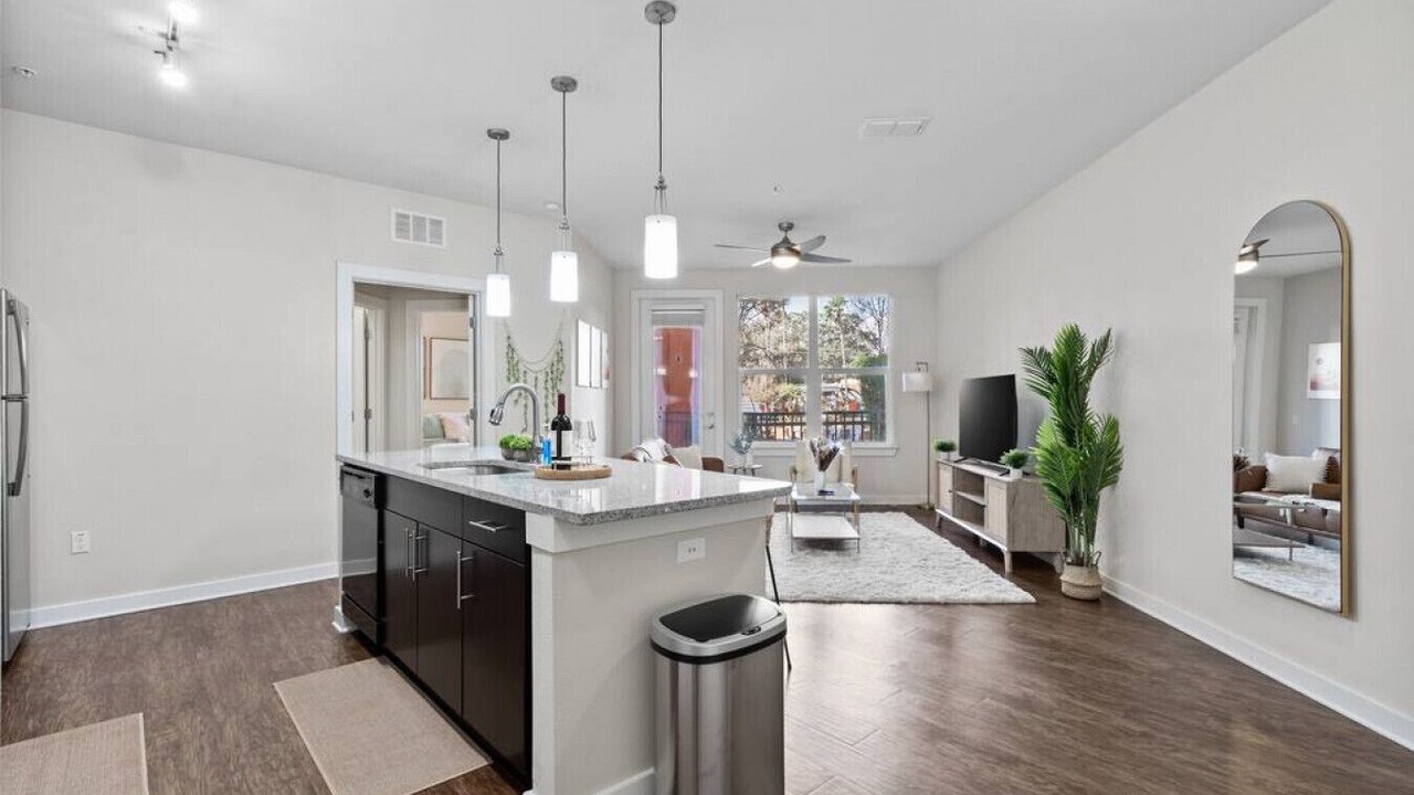Photo of Kitchen in Courier City - Oscawana