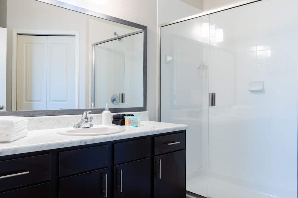 Photo of Bathroom in Daytona Beach