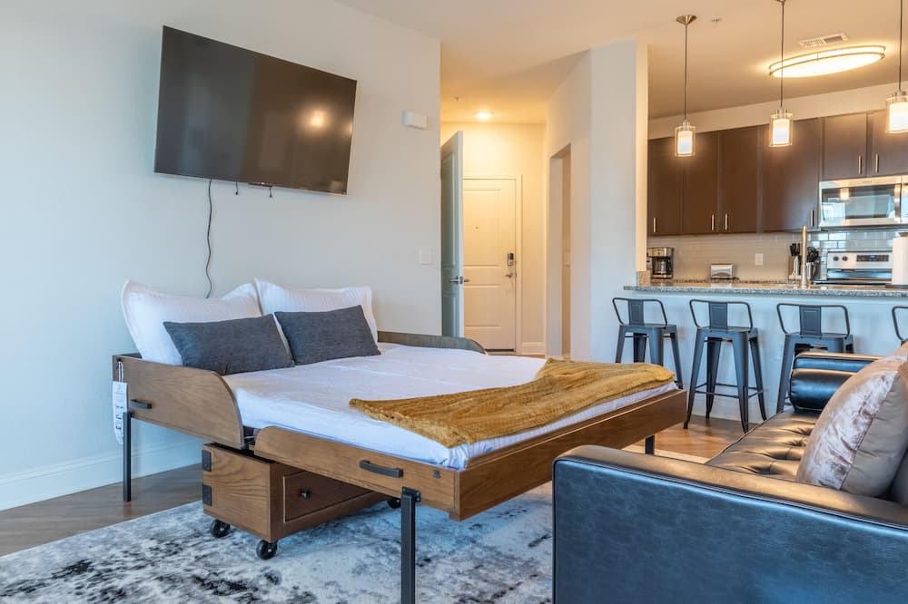 Photo of Livingroom in Daytona Beach