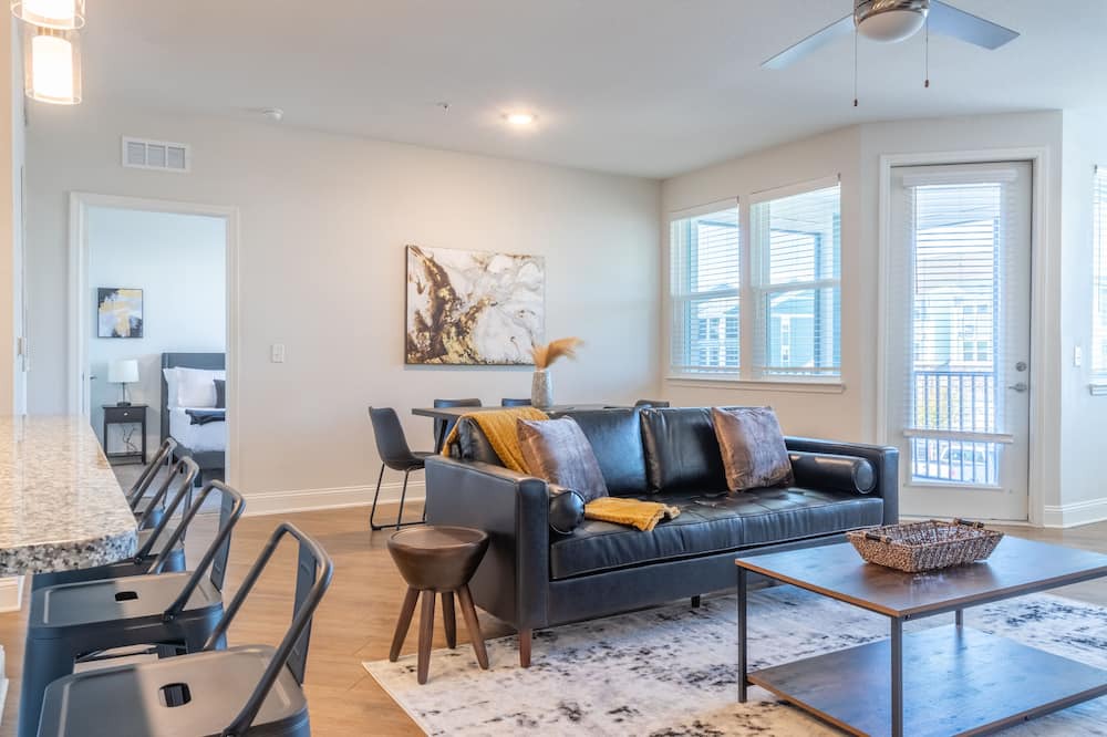 Photo of Livingroom in Daytona Beach