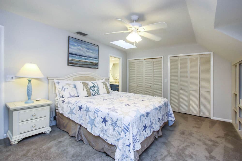 Photo of Bedroom in Captiva