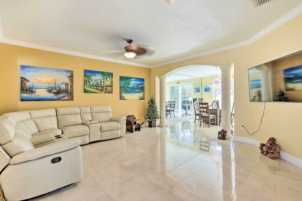 Photo of Bedroom in Tamiami