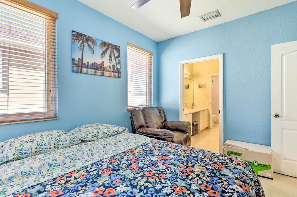 Photo of Bedroom in Tamiami
