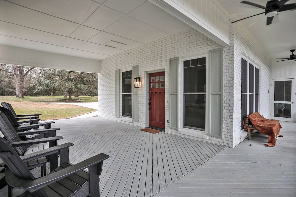 Photo of Patio Balcony in Nassau County