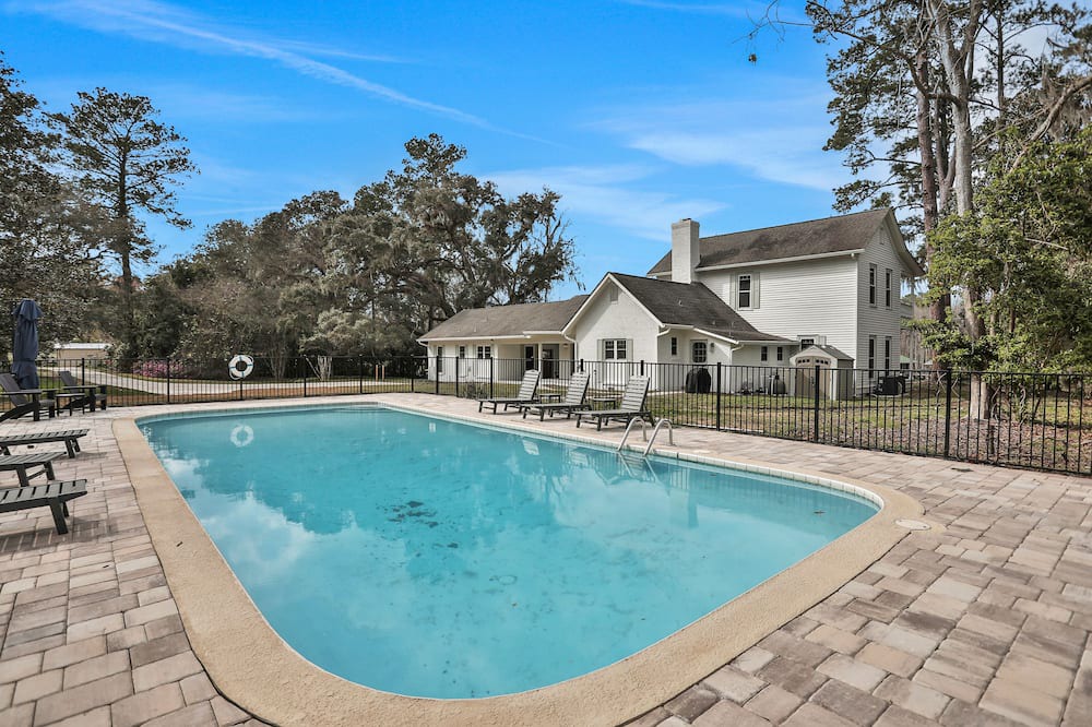 Photo of Outdoor in Nassau County