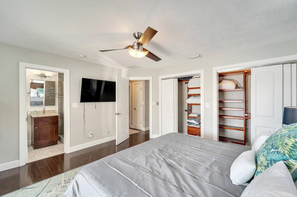 Photo of Bathroom in Coquina Key