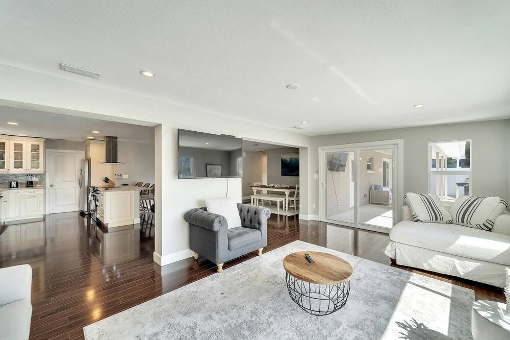 Photo of Livingroom in Coquina Key