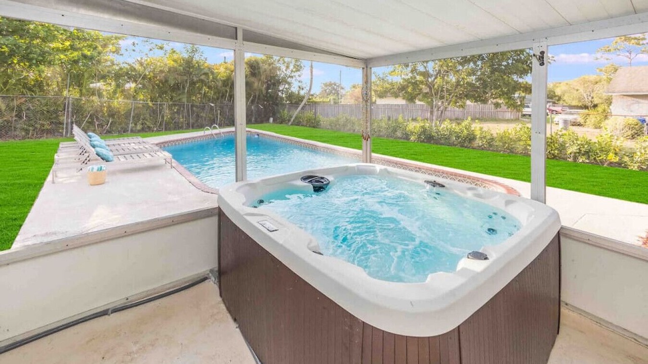 Photo of Outdoor in Royal Palm Beach