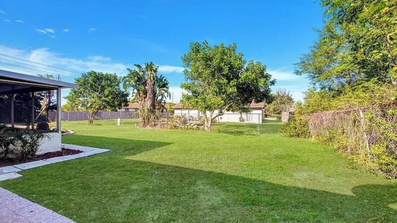 Photo of Outdoor in Royal Palm Beach