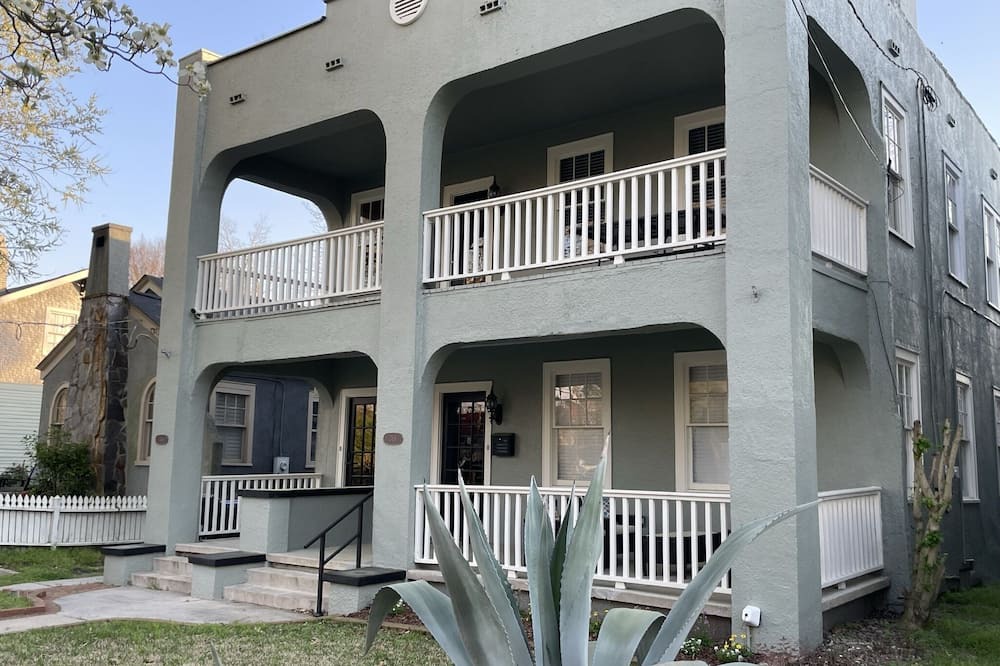 Photo of Outdoor in Olde Town Augusta