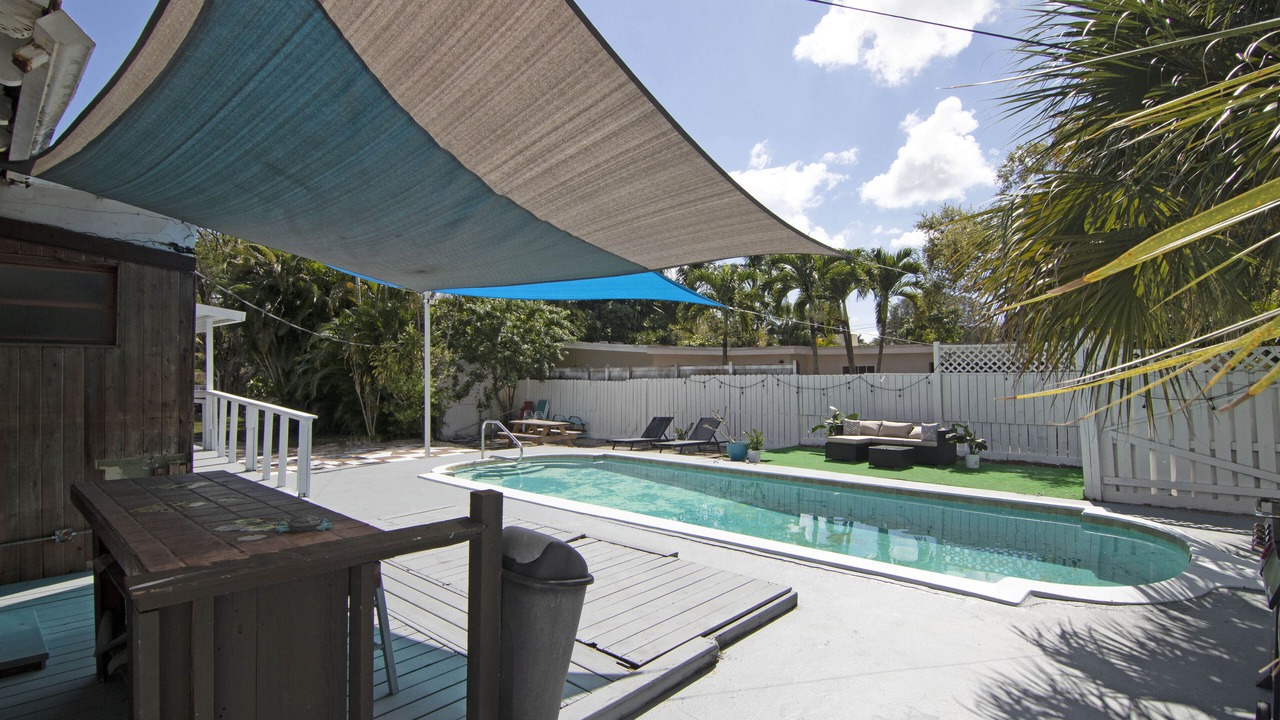 Photo of Bedroom in Tarpon River