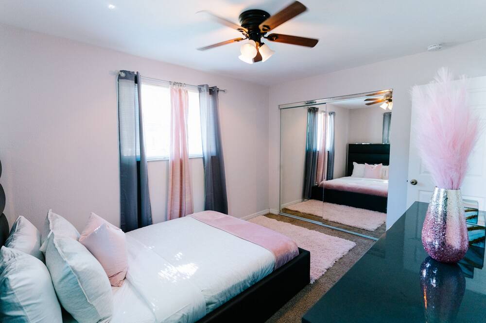 Photo of Bedroom in Holly Hill