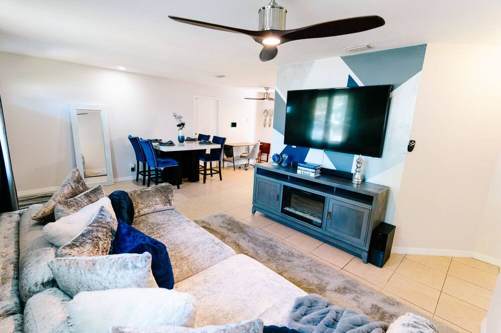 Photo of Bedroom in Holly Hill
