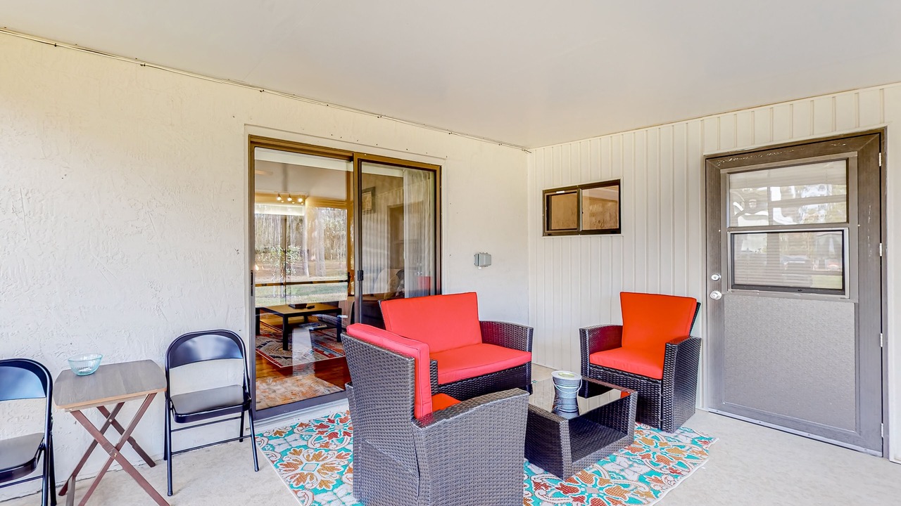 Photo of Patio Balcony in Hidden Lake