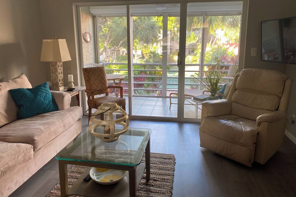 Photo of Livingroom in Bel Air