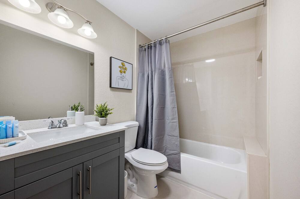 Photo of Bathroom in Liberty City