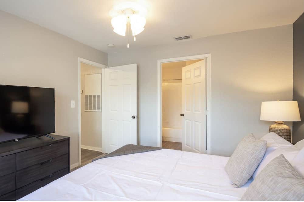 Photo of Bedroom in Palm Harbor