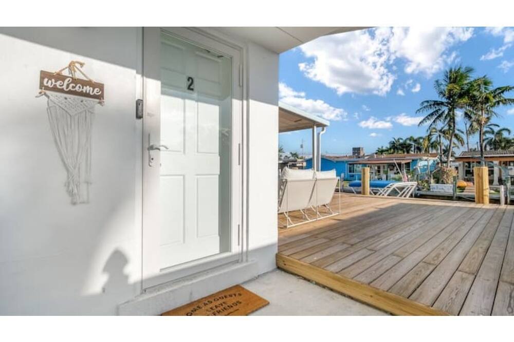 Photo of Outdoor in Melaleuca Gardens