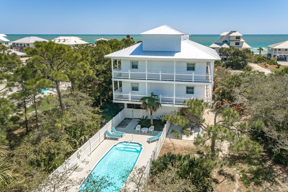 Photo of Outdoor in Treasure Beach Village