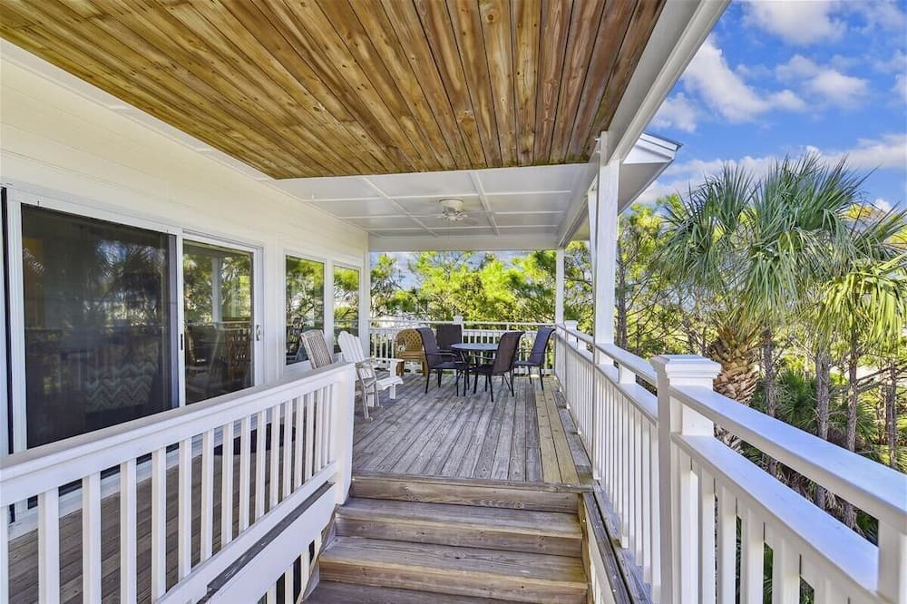 Photo of Others in Treasure Beach Village