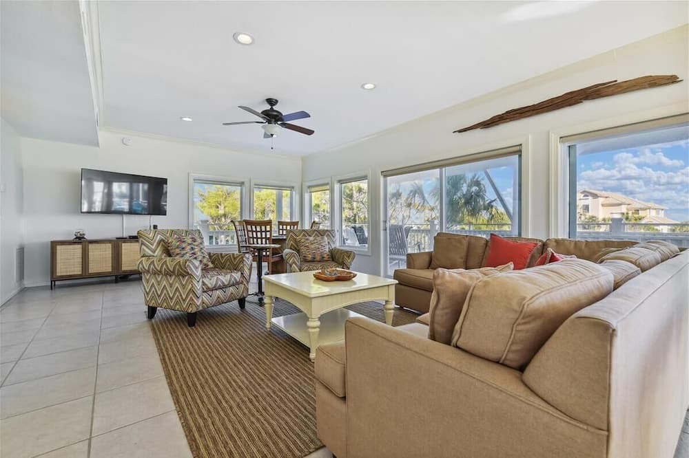 Photo of Bedroom in Treasure Beach Village