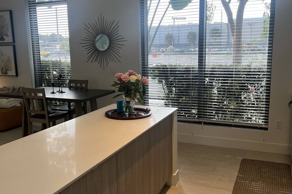 Photo of Kitchen in Riverwalk Fort Lauderdale