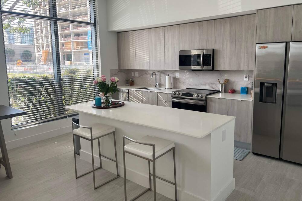 Photo of Kitchen in Riverwalk Fort Lauderdale