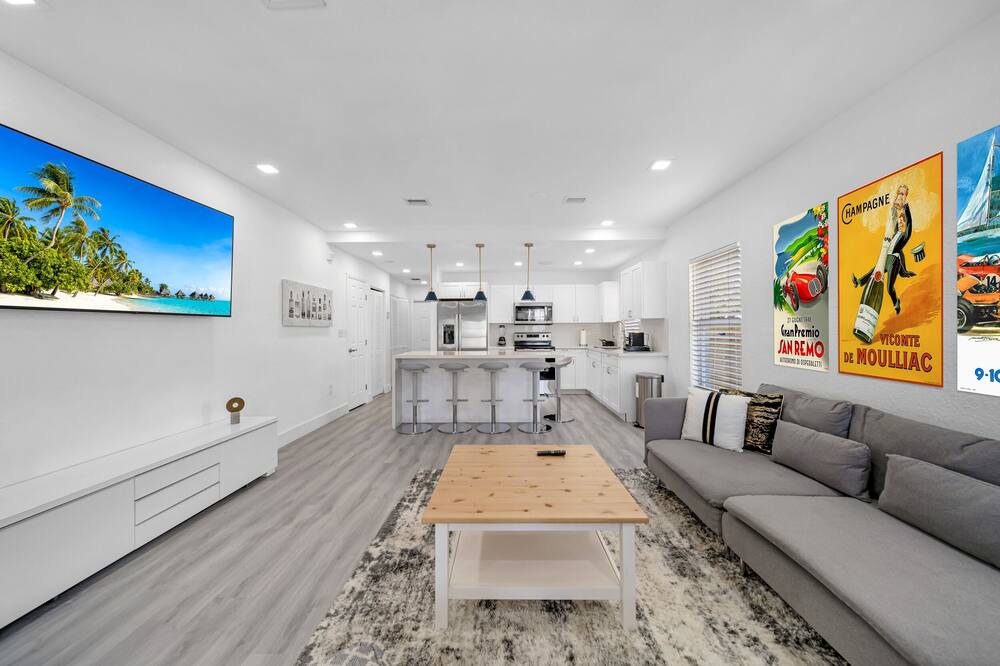 Photo of Livingroom in Overtown