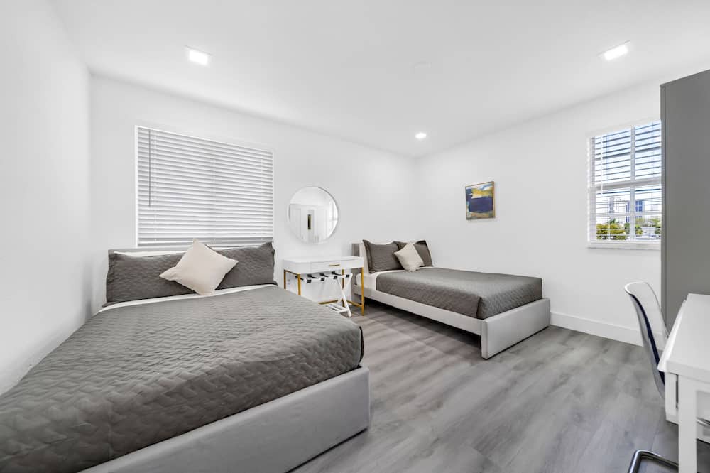 Photo of Bedroom in Overtown
